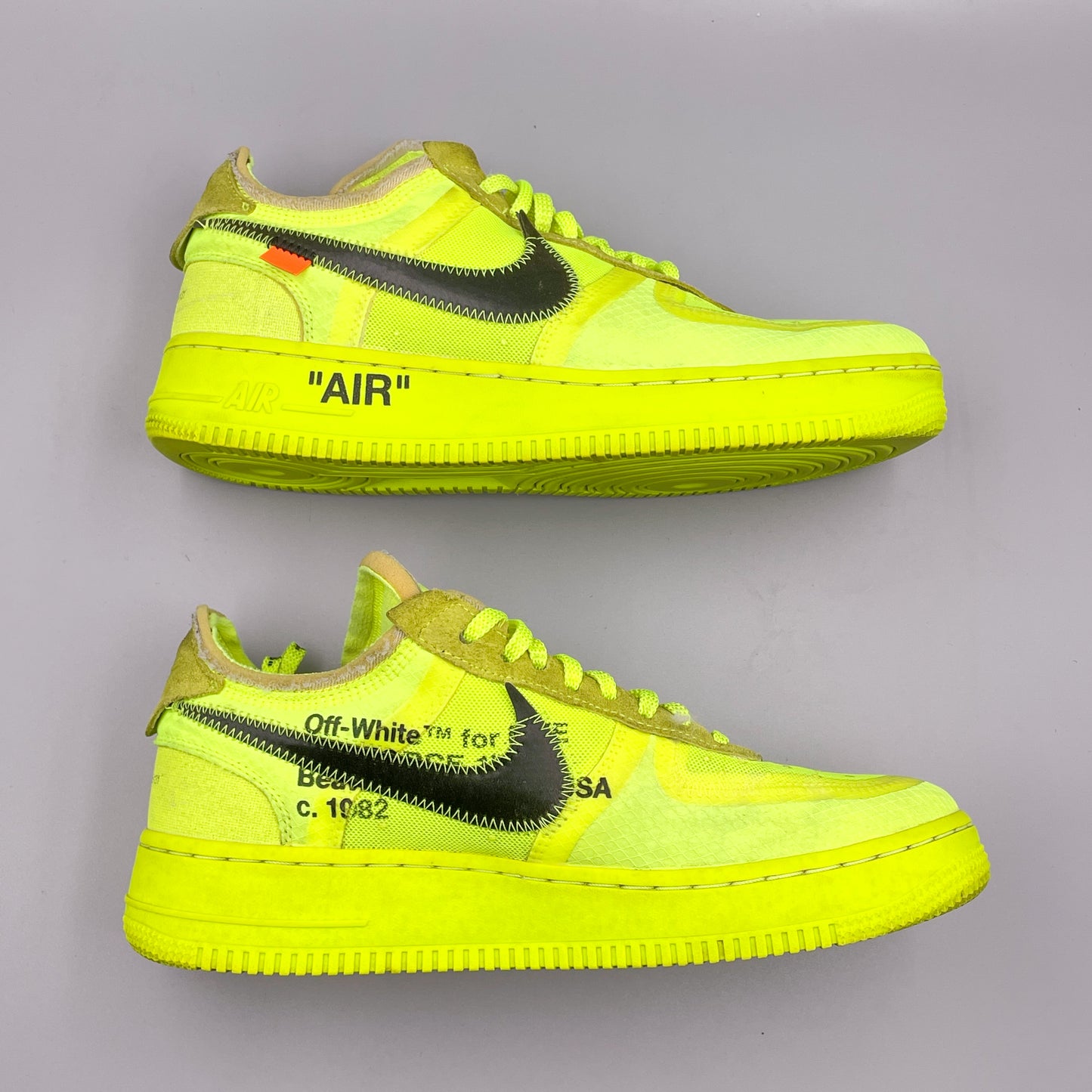 Nike Air Force 1 Low Off-White Volt Size 7.5