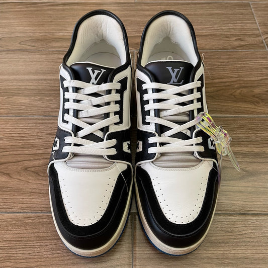 LV Trainer White SS21 Size UK8.5